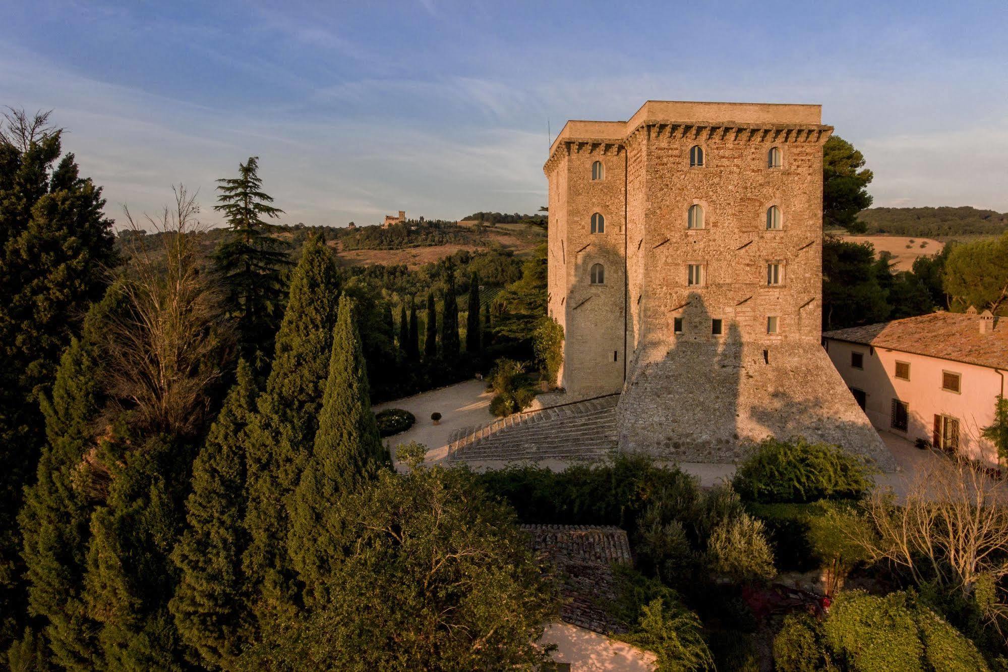 Aparthotel Torre Almonte Todi Zewnętrze zdjęcie
